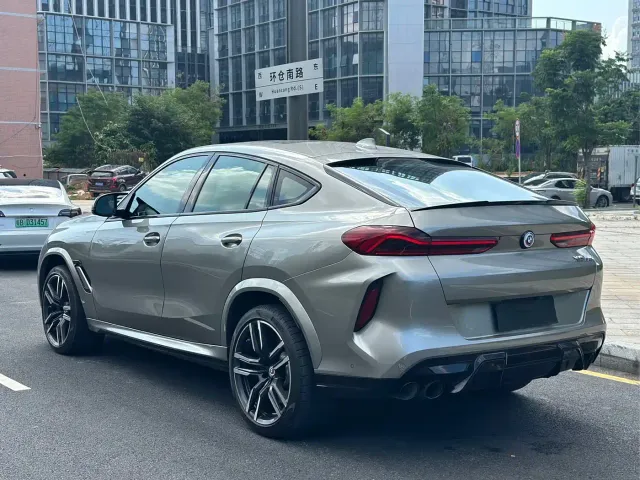 BMW X6 M — Фото автомобиля 13