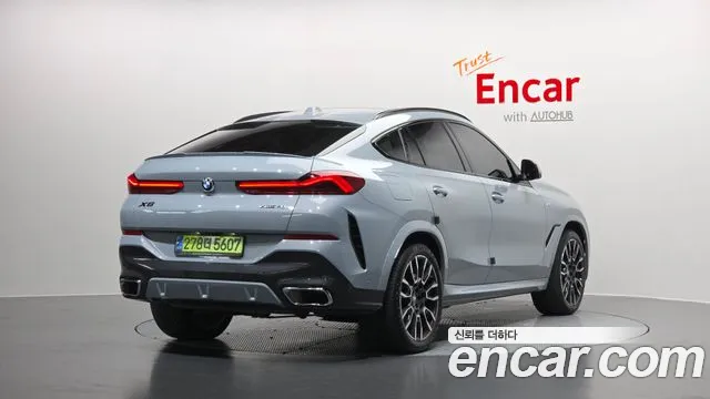 BMW X6 xDrive40i M Sport — Фото автомобиля 2
