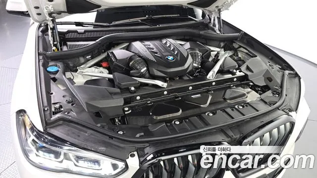 BMW X6 — Фото автомобиля 4