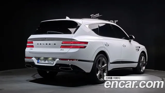Genesis GV80 — Фото автомобиля 2