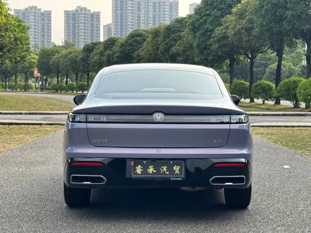 Changan Eado — Фото автомобиля 5