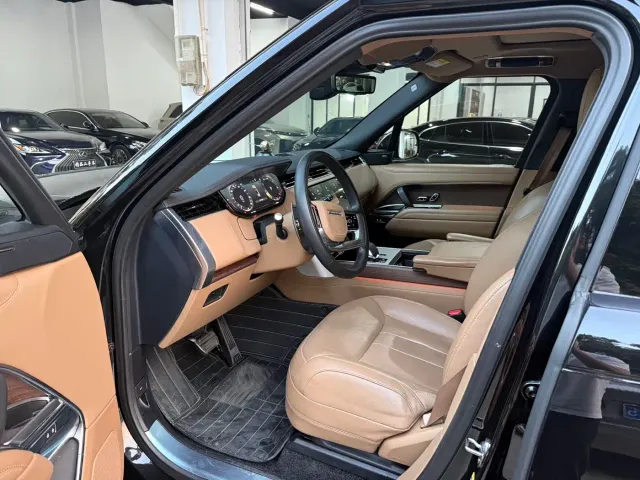 Land Rover Range Rover — Фото автомобиля 4