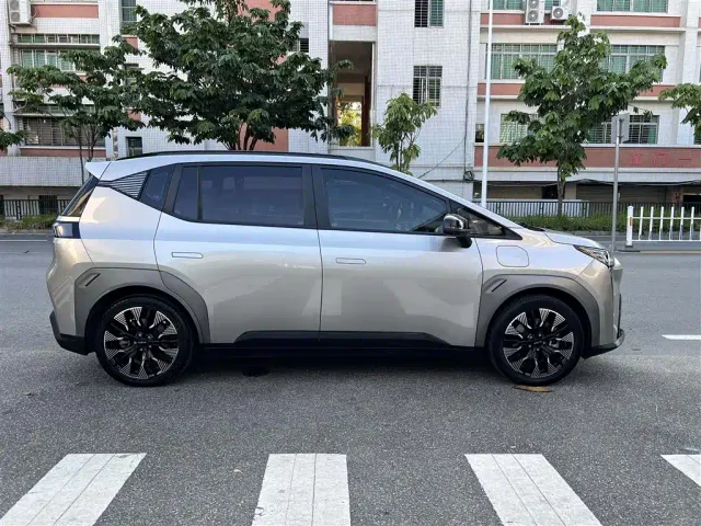 GAC Aion Y — Фото автомобиля 7