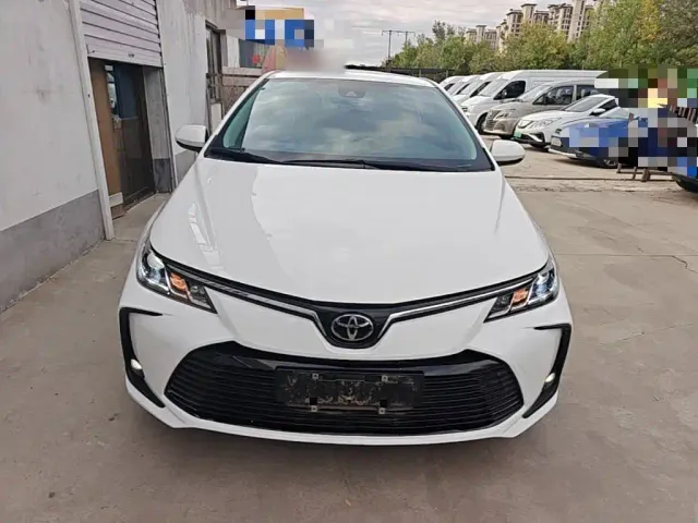 Toyota Corolla — Фото автомобиля 2