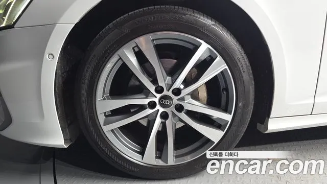 Audi A6 C8 — Фото автомобиля 5