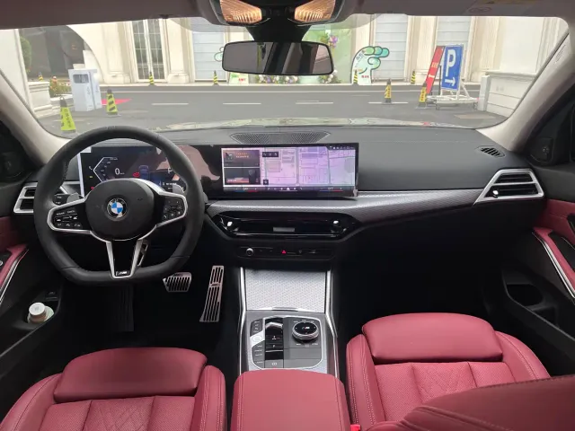 BMW 3 Series — Фото автомобиля 5