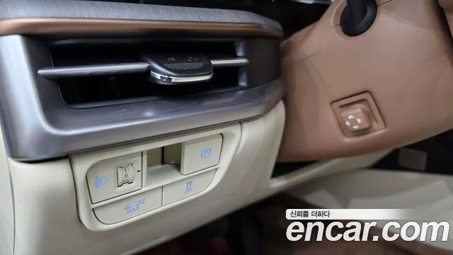 Hyundai Grandeur GN7 — Фото автомобиля 27
