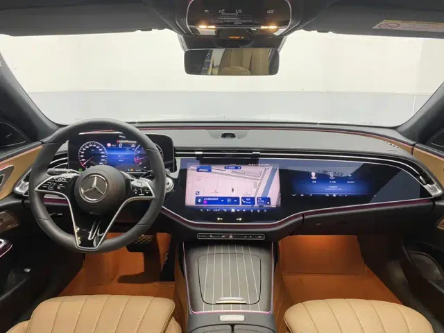 Mercedes-Benz E-Class — Фото автомобиля 13