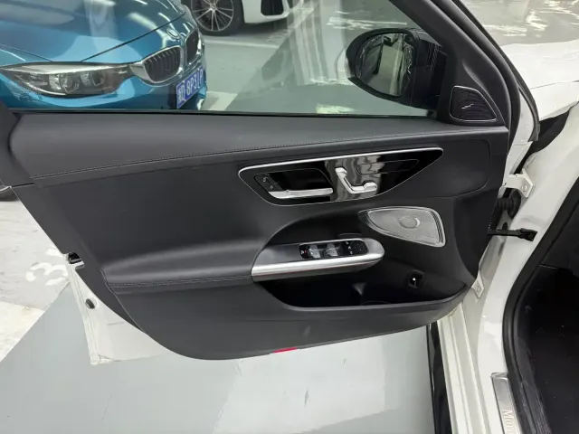Mercedes-Benz C-Class — Фото автомобиля 6