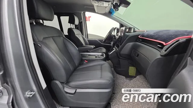 Hyundai Staria — Фото автомобиля 10