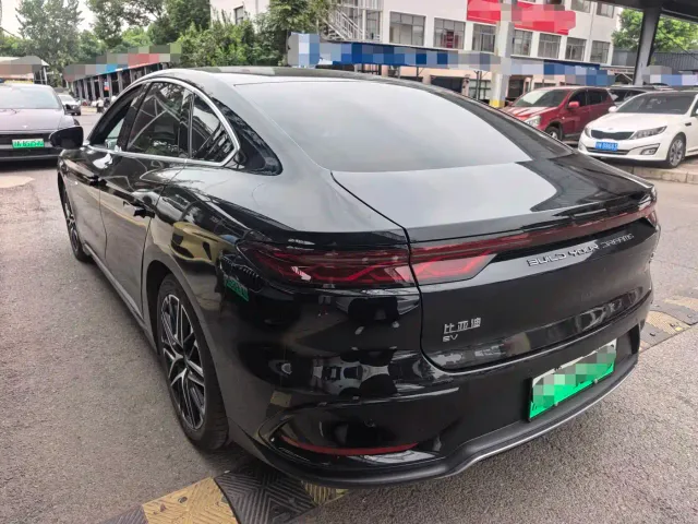 BYD Han — Фото автомобиля 13