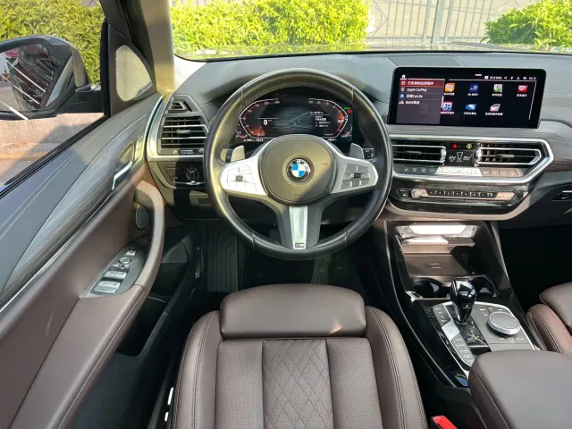 BMW X3 — Фото автомобиля 11