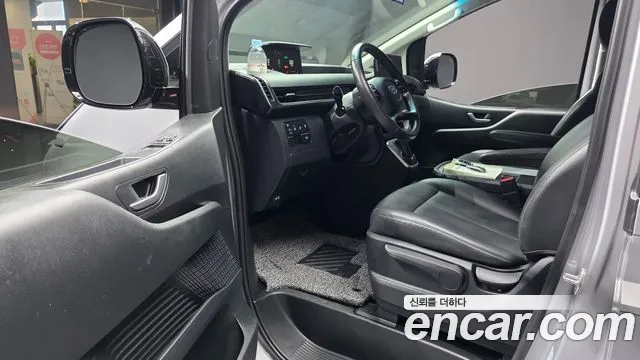 Hyundai Staria — Фото автомобиля 23