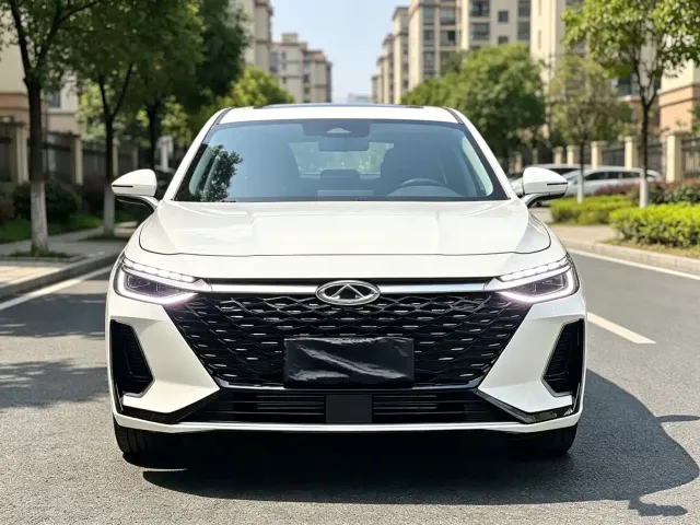 Chery Arrizo 8 — Фото автомобиля 2