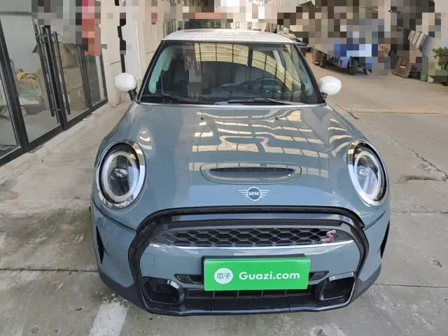 MINI Hatch — Фото автомобиля 2