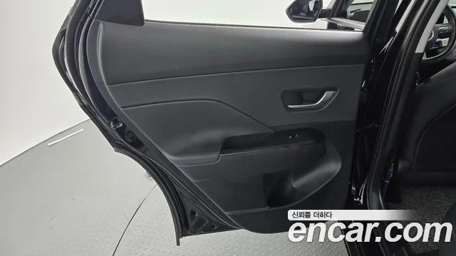 Hyundai Kona — Фото автомобиля 14