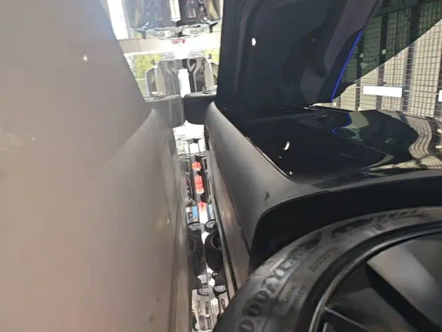 Tesla Model Y — Фото автомобиля 21