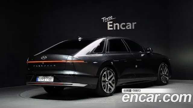 Hyundai Grandeur GN7 — Фото автомобиля 2