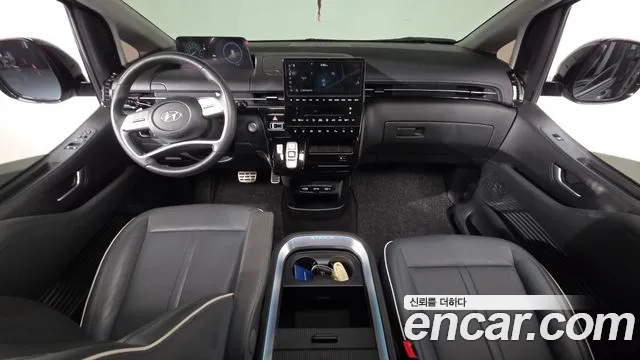 Hyundai Staria Staria L3.5 Lounge 9 мест — Фото автомобиля 7