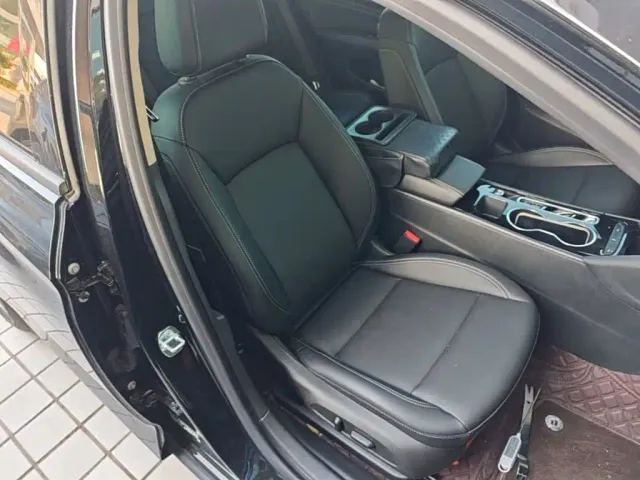 Buick Regal — Фото автомобиля 24