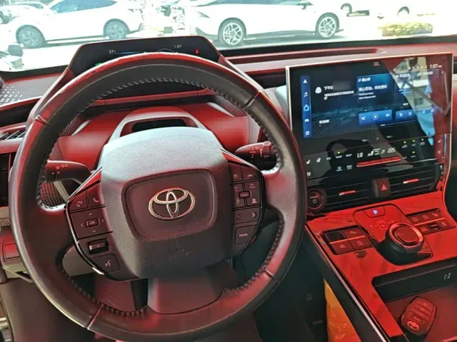 Toyota GAC bZ4X — Фото автомобиля 9