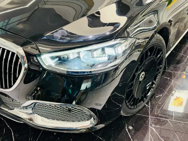 Mercedes-Benz S-Class — Фото автомобиля 23