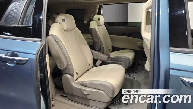 Kia Carnival 4th Gen — Фото автомобиля 17