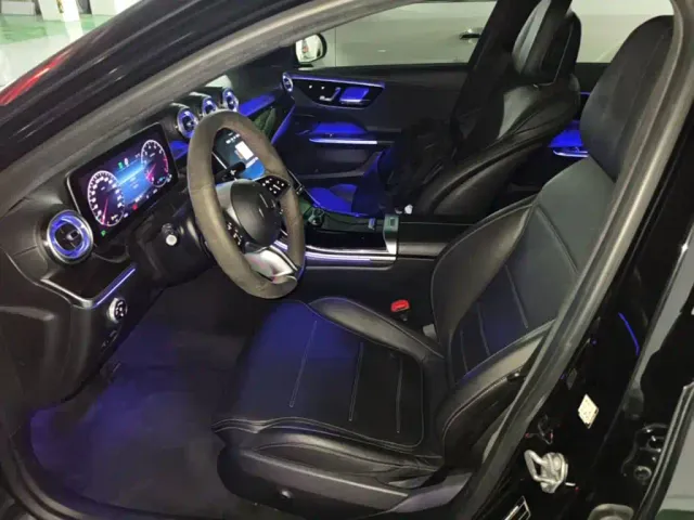 Mercedes-Benz C-Class — Фото автомобиля 14
