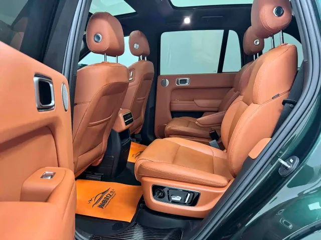 Li Auto L8 — Фото автомобиля 9