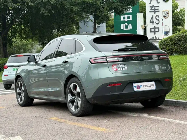 Aito M5 — Фото автомобиля 4