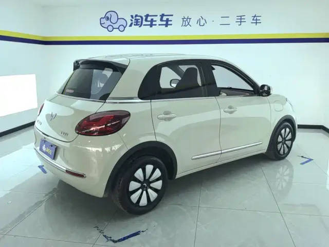 Wuling Bingo — Фото автомобиля 3
