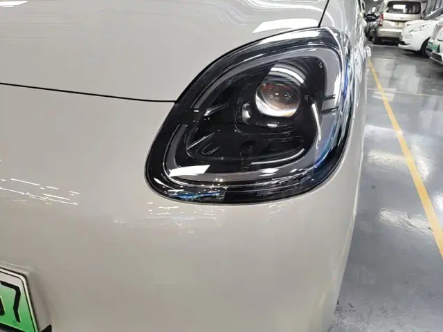 Wuling Hongguang Mini EV — Фото автомобиля 23
