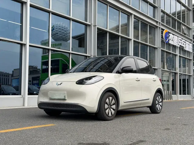 Фотография автомобиля — Wuling Bingo