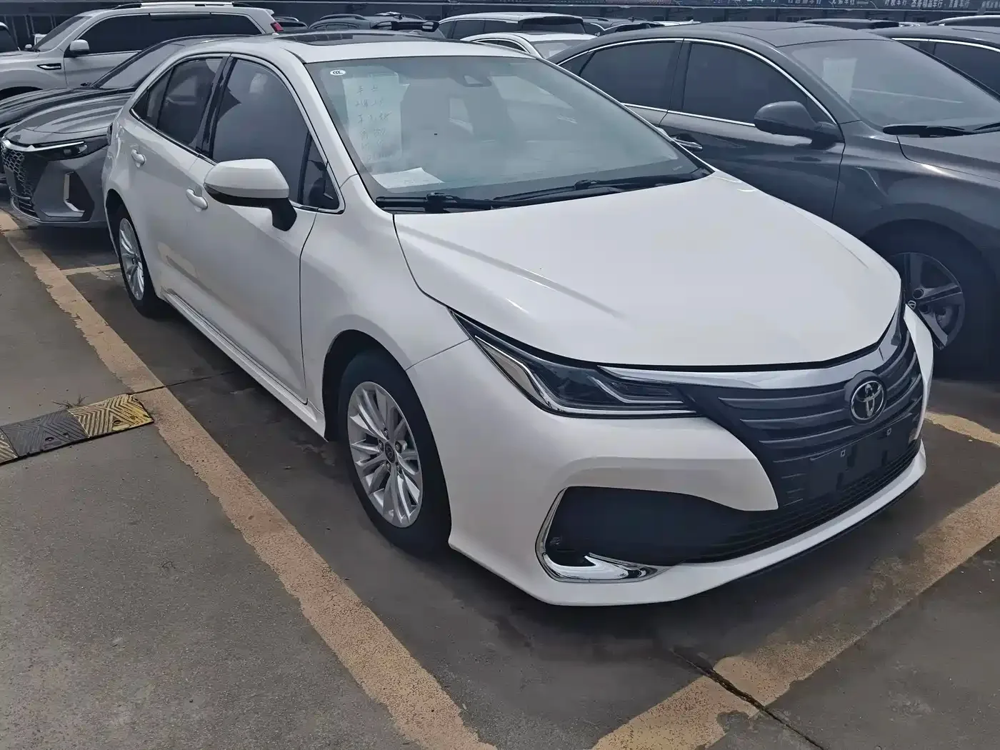 Toyota Allion 2023 2.0L Zunyue Edition — Фото автомобиля 3