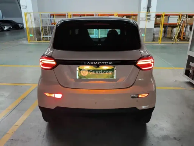 Leapmotor T03 — Фото автомобиля 5