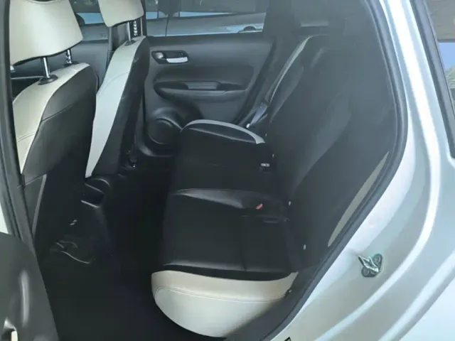 Honda Fit — Фото автомобиля 16