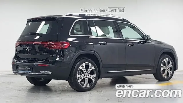 Mercedes-Benz EQB — Фото автомобиля 2