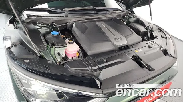 Kia EV6 — Фото автомобиля 6