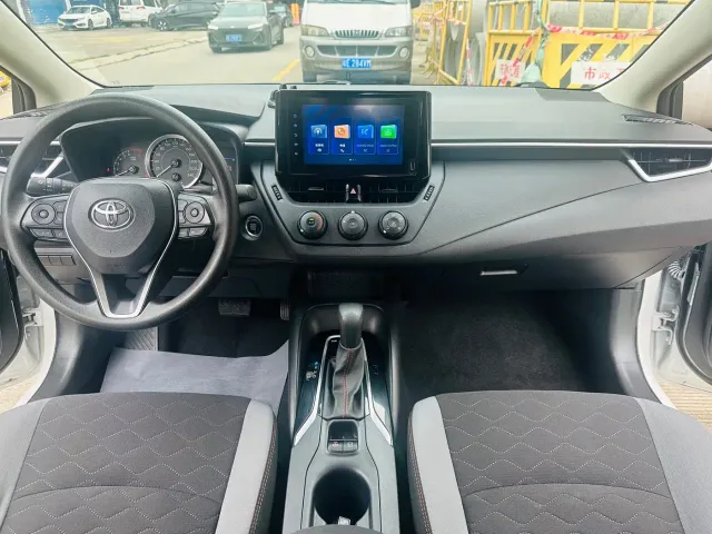 Toyota Corolla — Фото автомобиля 13