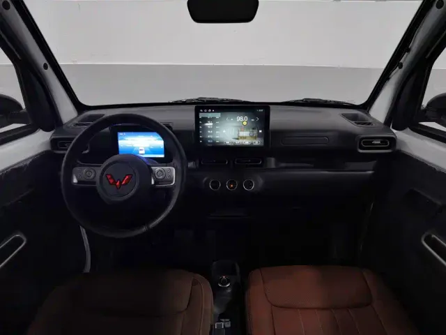 Wuling Zhiguang NEV — Фото автомобиля 5