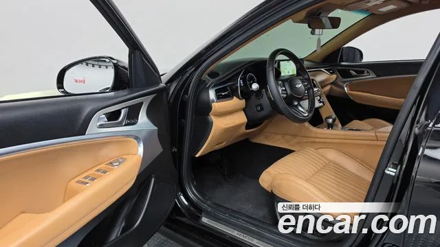 Genesis G70 — Фото автомобиля 15
