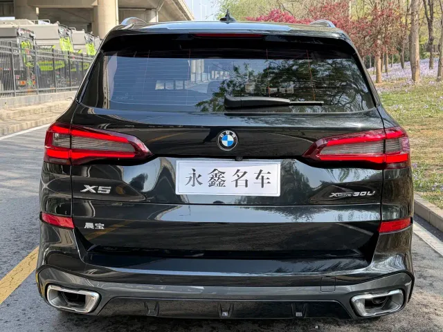 BMW X5 — Фото автомобиля 8