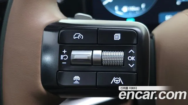 Hyundai Grandeur Grandeur (GN7) 2.5 Бензин 2WD — Фото автомобиля 15
