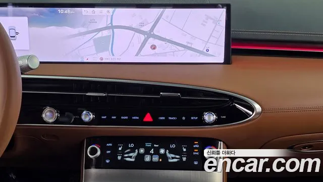 Genesis GV70 — Фото автомобиля 14