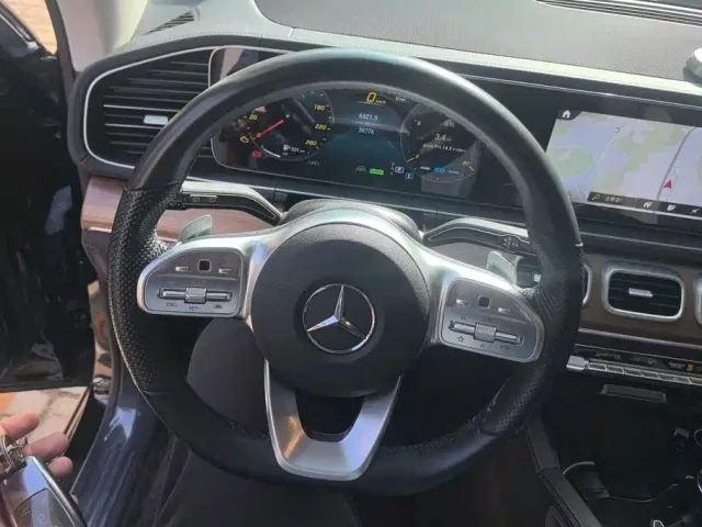 Mercedes-Benz GLS-Class — Фото автомобиля 15