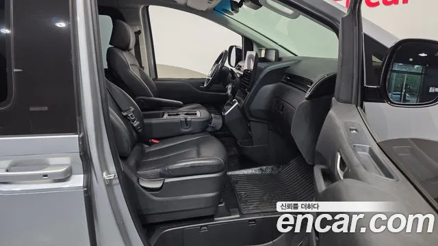 Hyundai Staria — Фото автомобиля 17