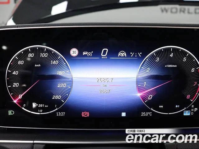 Mercedes-Benz GLE-Class — Фото автомобиля 8