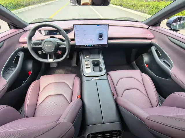 Xiaomi SU7 — Фото автомобиля 14