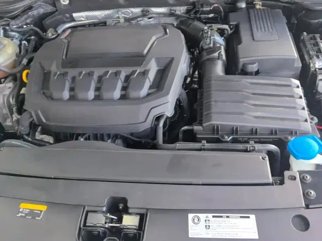 Volkswagen Passat — Фото автомобиля 10
