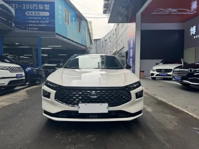 Ford Mondeo — Фото автомобиля 2